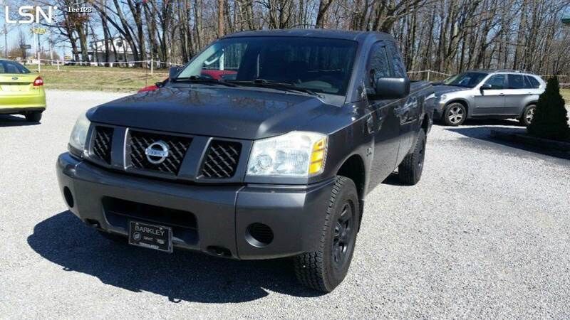 2004 NISSAN Titan