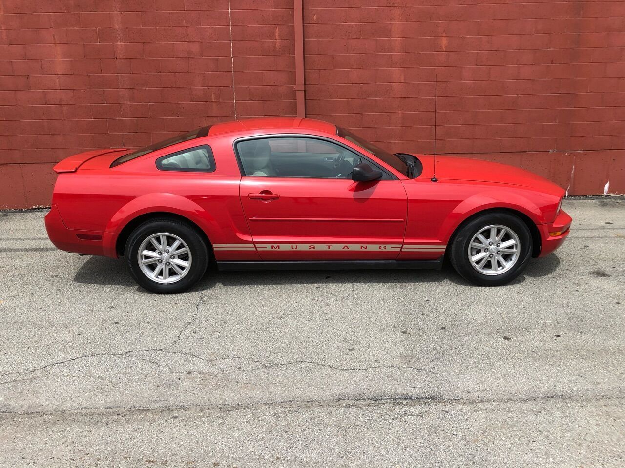 2008 FORD Mustang