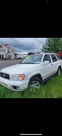 2002 NISSAN Pathfinder