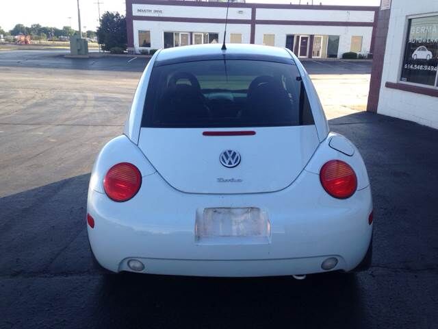 2000 VOLKSWAGEN Beetle