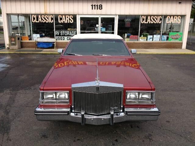 1985 CADILLAC Seville