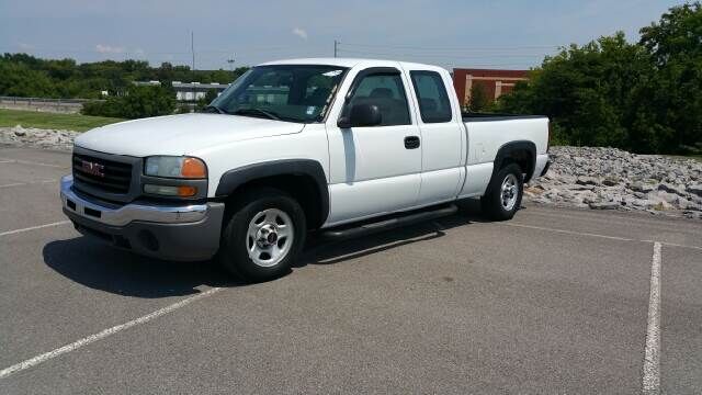 2004 GMC Sierra