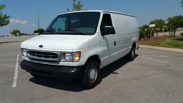 2000 FORD E-150
