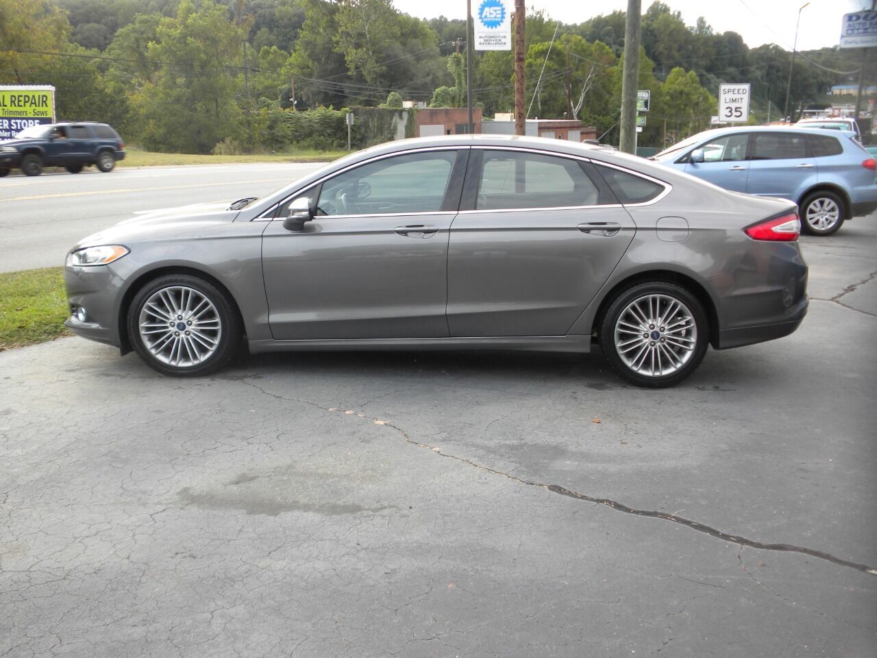 2014 FORD Fusion
