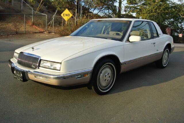 1990 BUICK Riviera