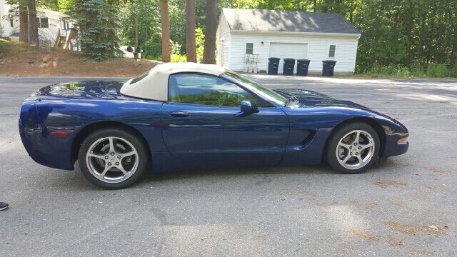 2004 CHEVROLET Corvette