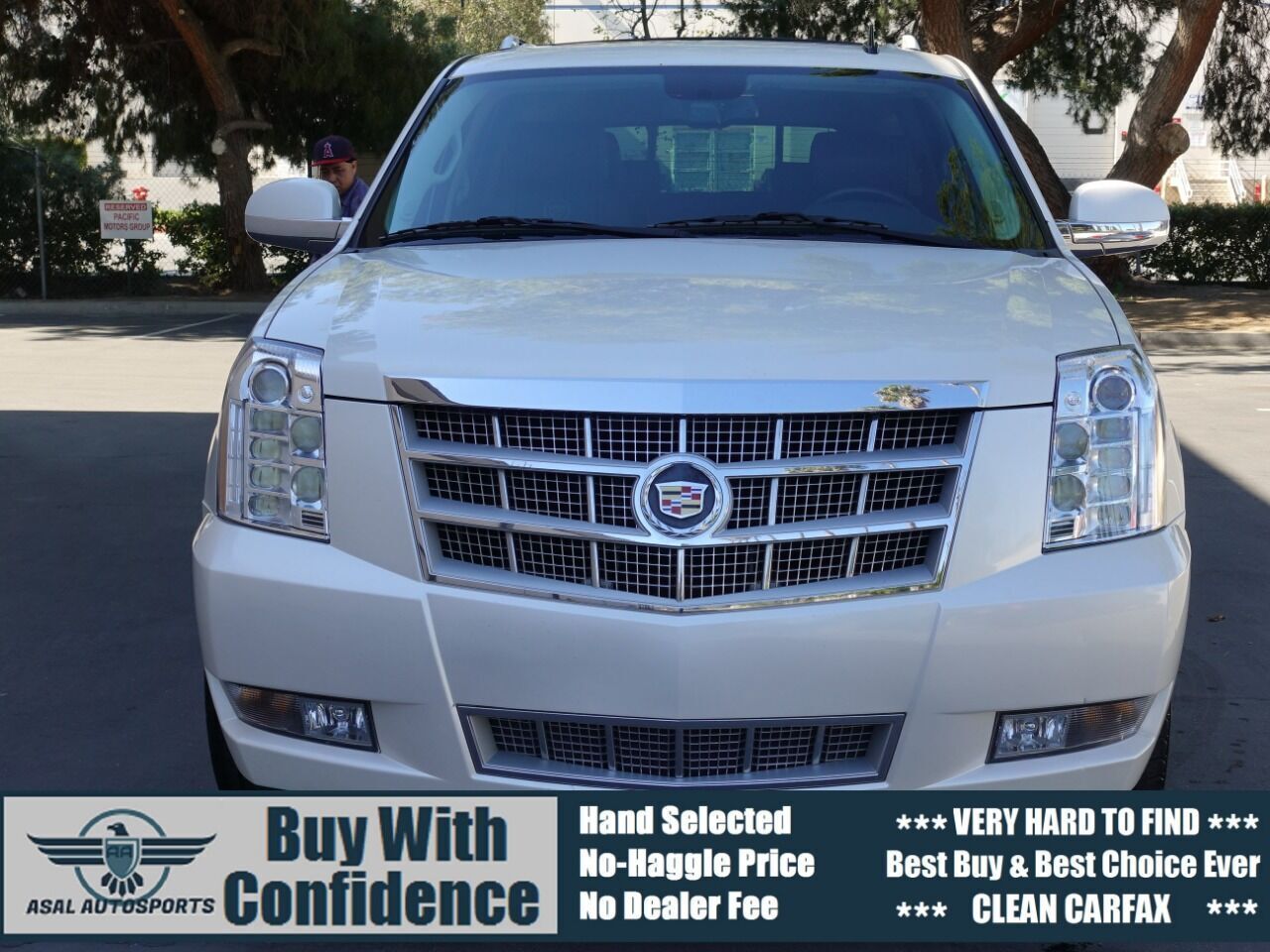 2012 CADILLAC Escalade