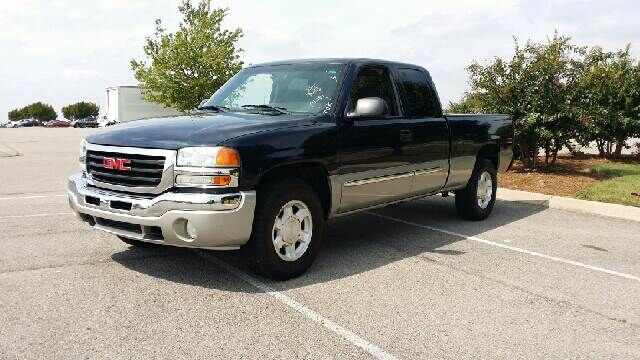 2005 GMC Sierra