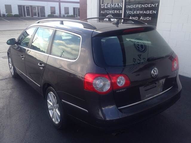 2007 VOLKSWAGEN Passat