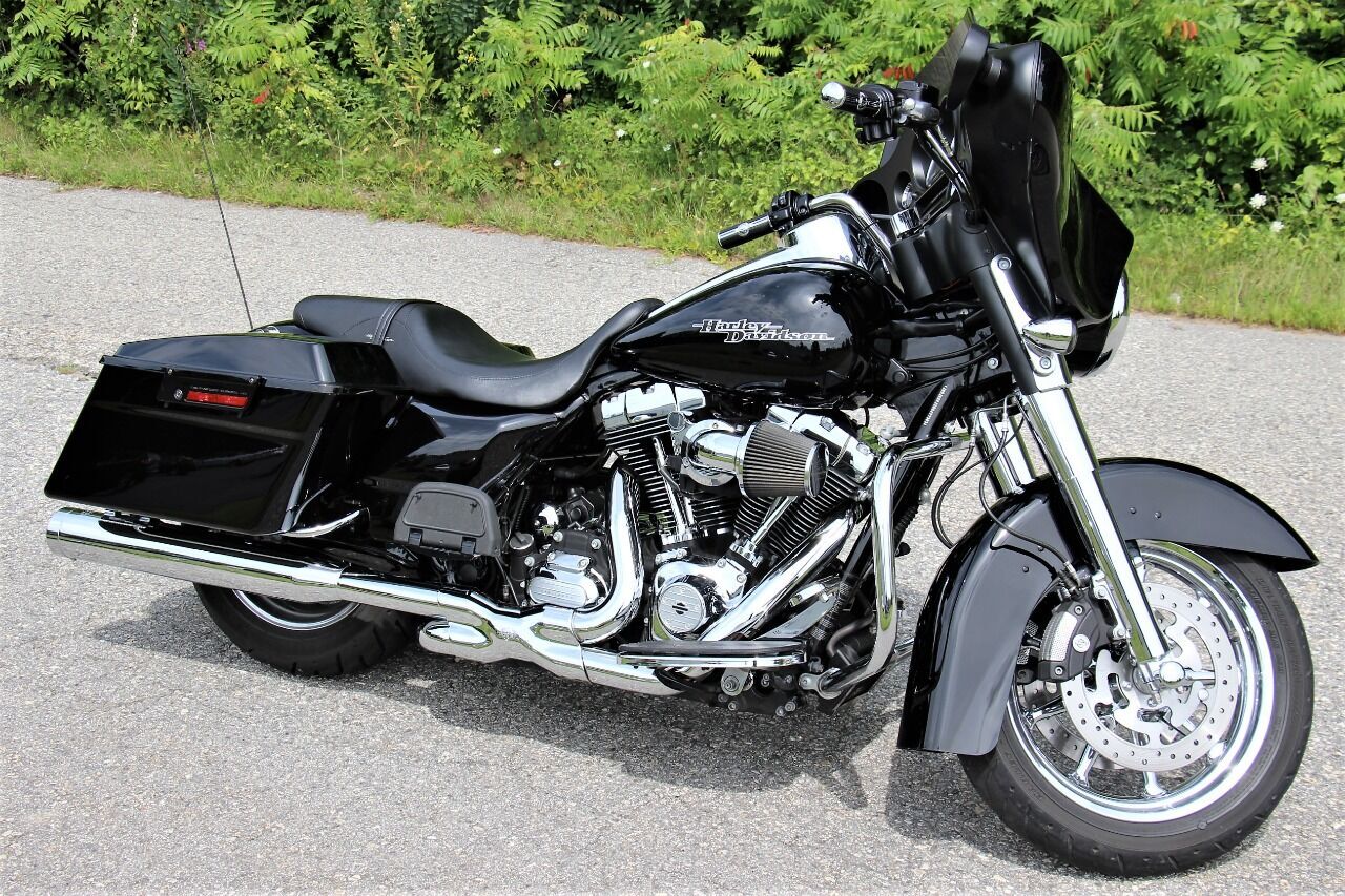 2013 HARLEY DAVIDSON Street Glide