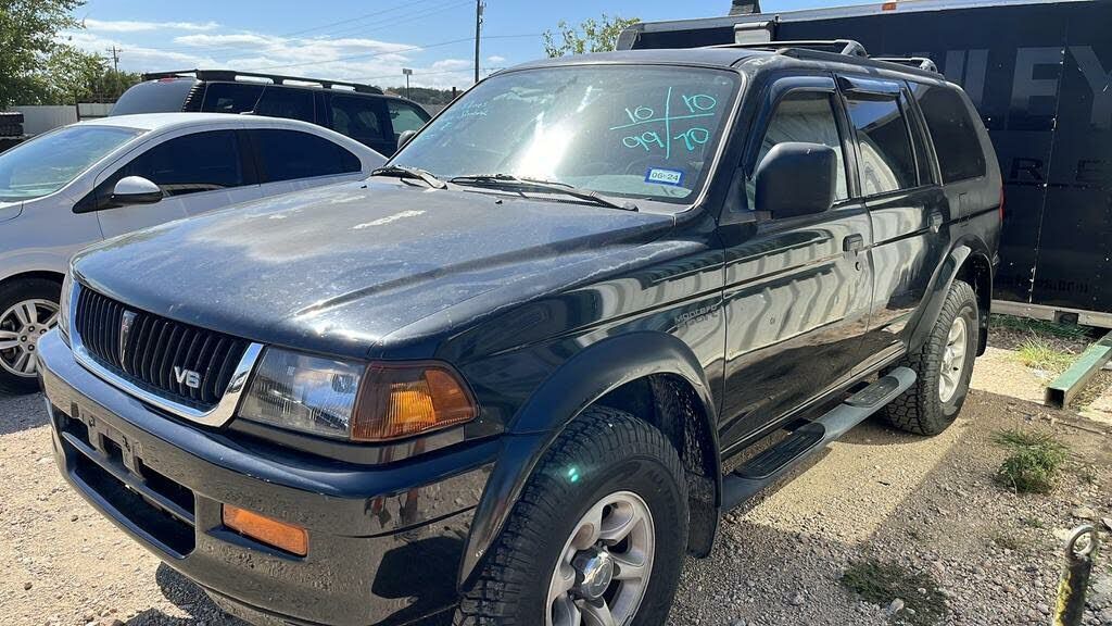 Mitsubishi Montero Sport