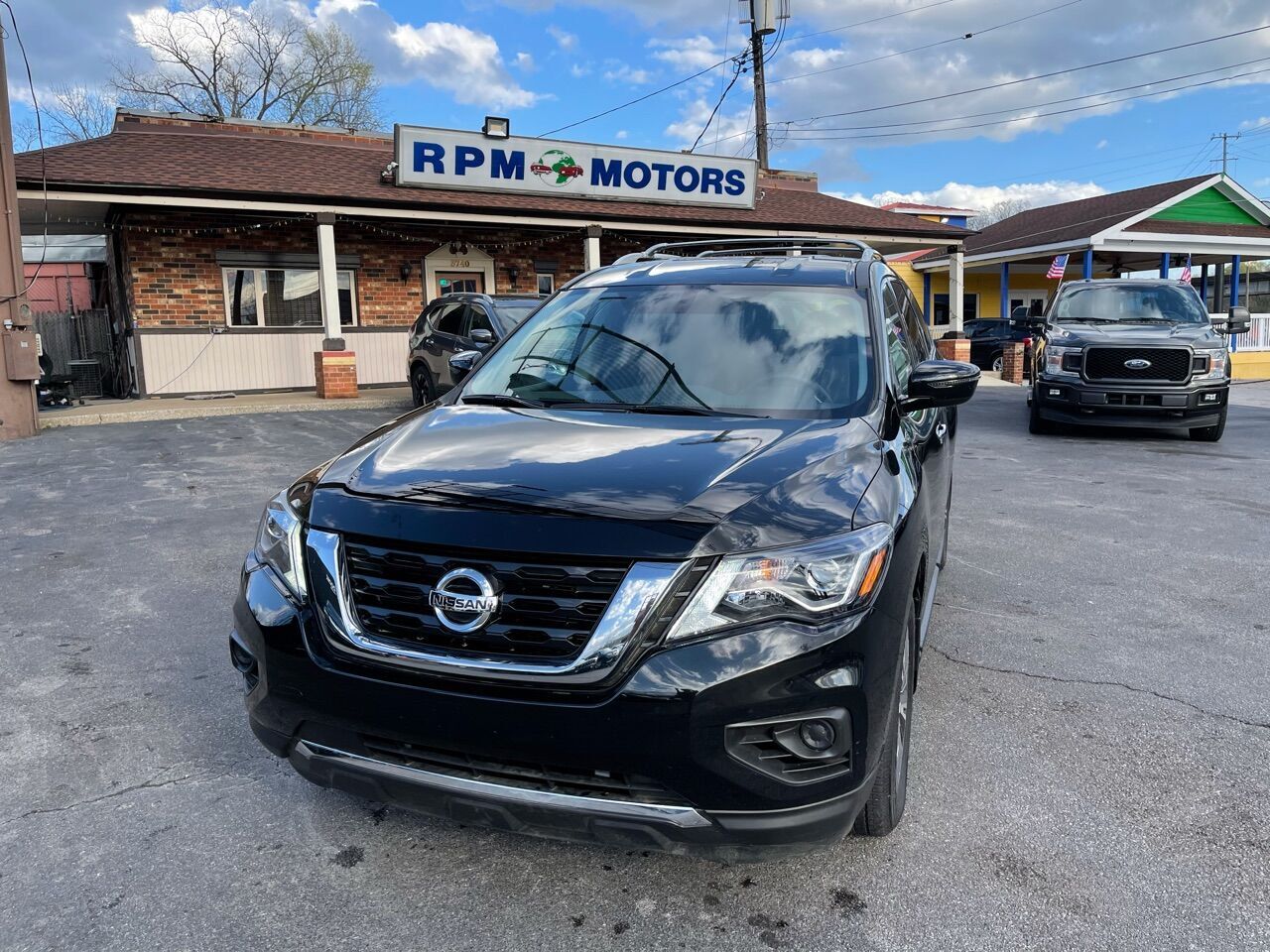 2020 NISSAN Pathfinder