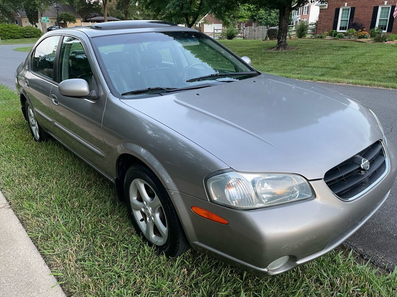 2000 NISSAN Maxima