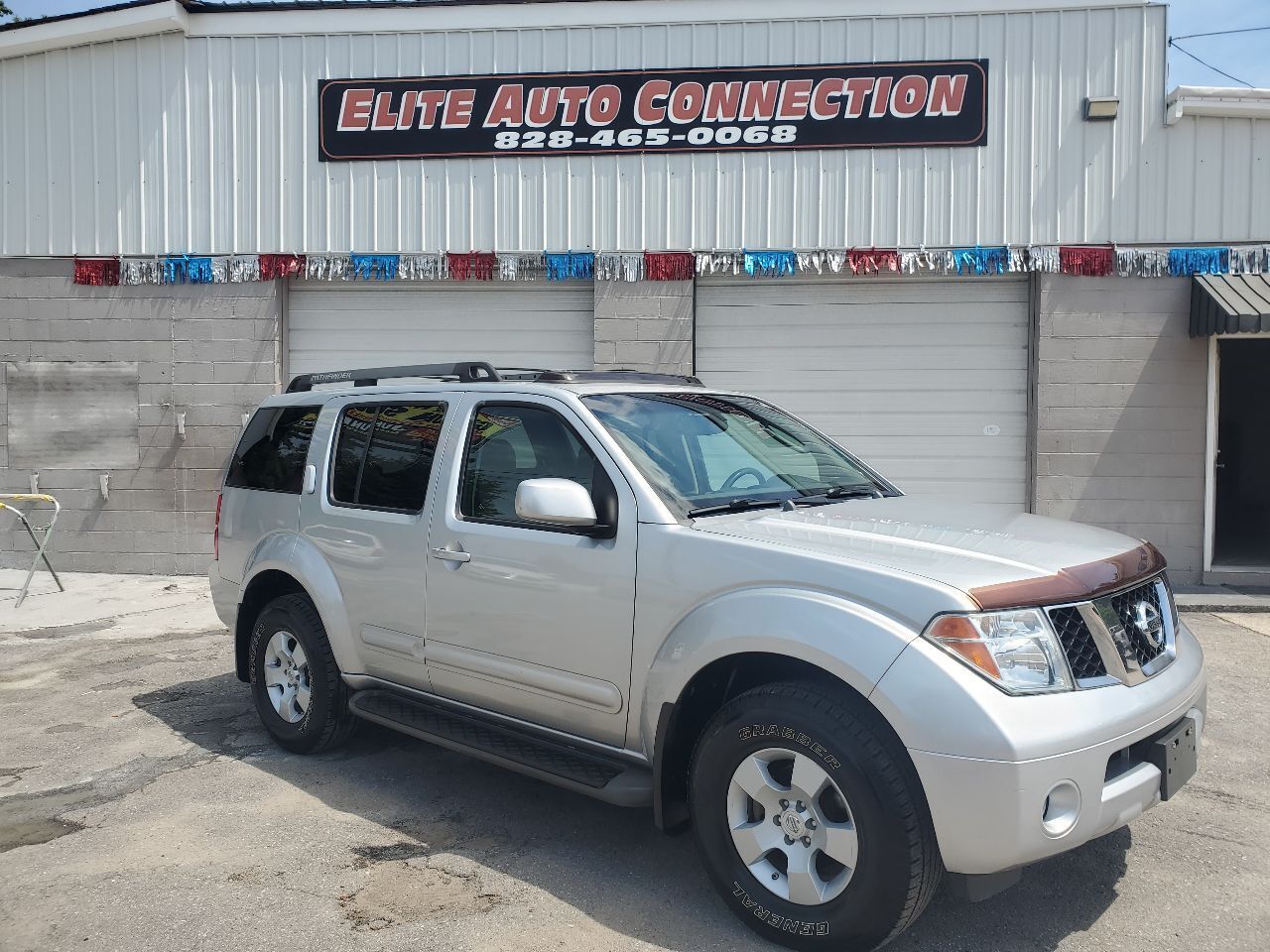 2005 NISSAN Pathfinder