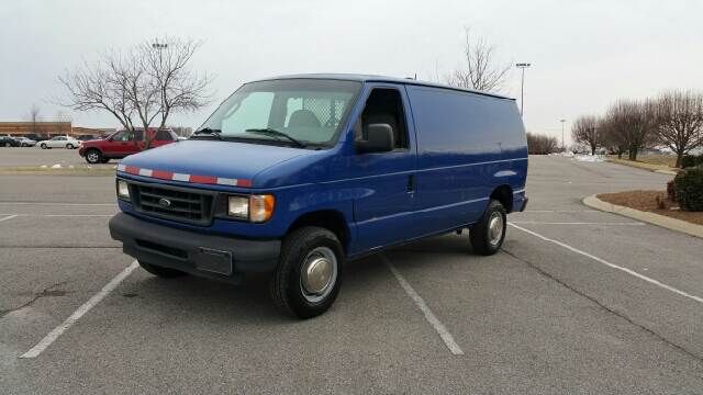 2003 FORD E-250