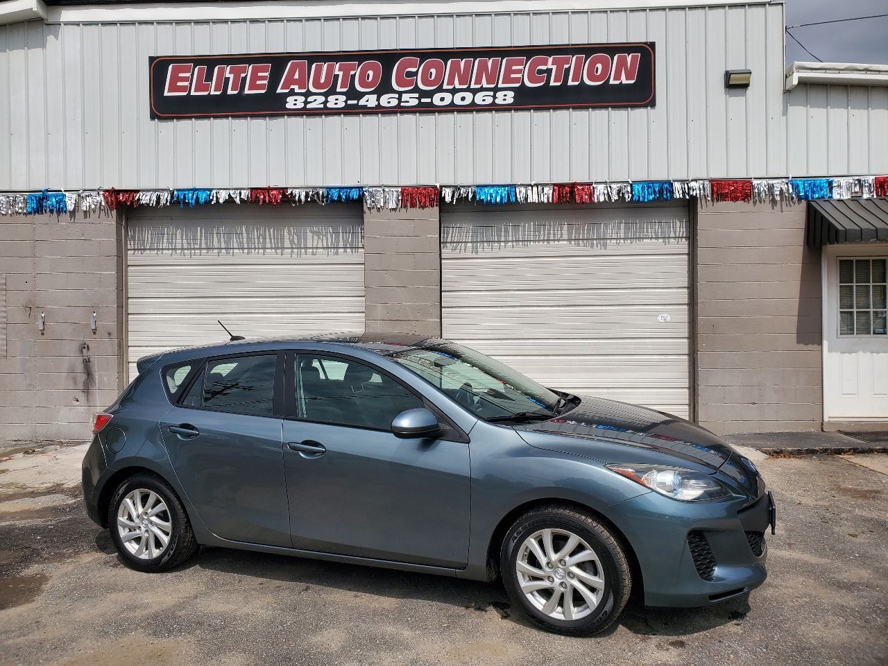 2012 MAZDA Mazda3