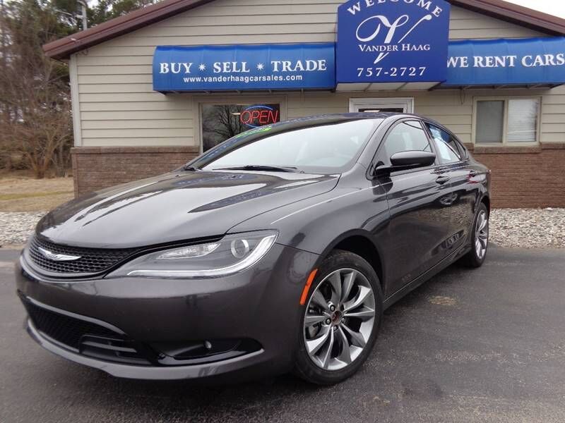 2015 CHRYSLER 200
