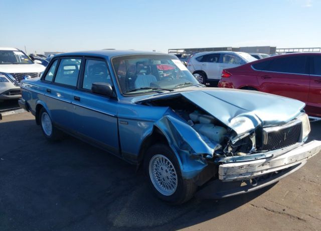 Volvo 240 Series