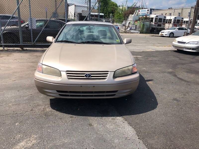 1998 TOYOTA Camry