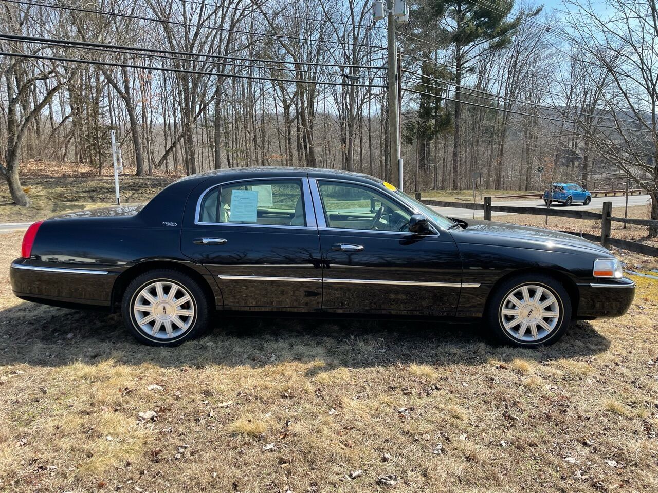 2006 LINCOLN Town Car
