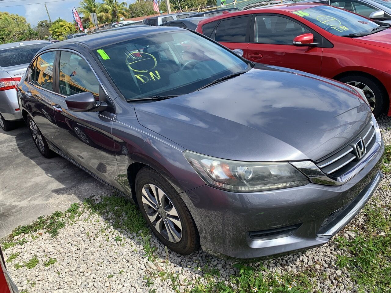 2013 HONDA Accord