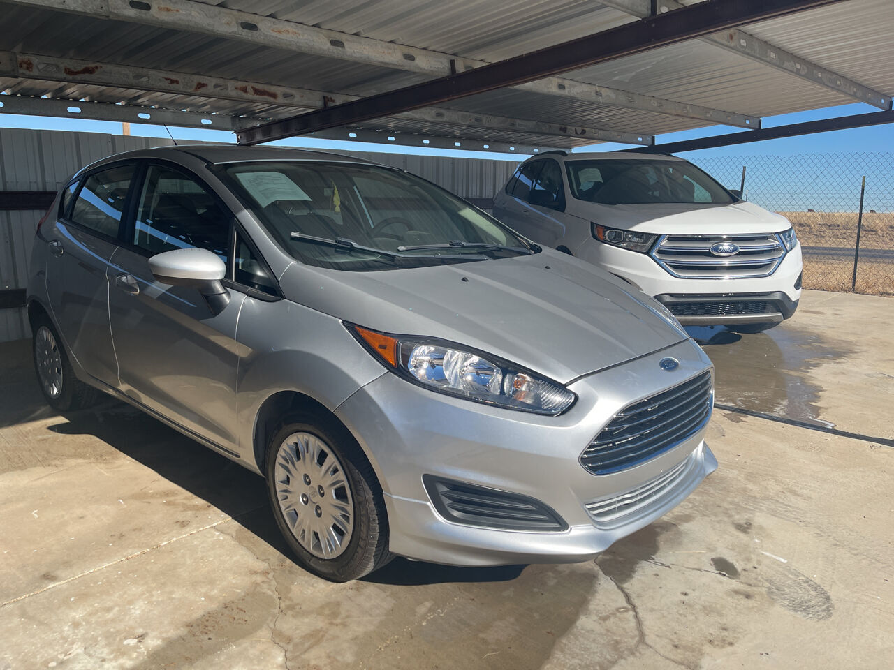 2016 FORD Fiesta