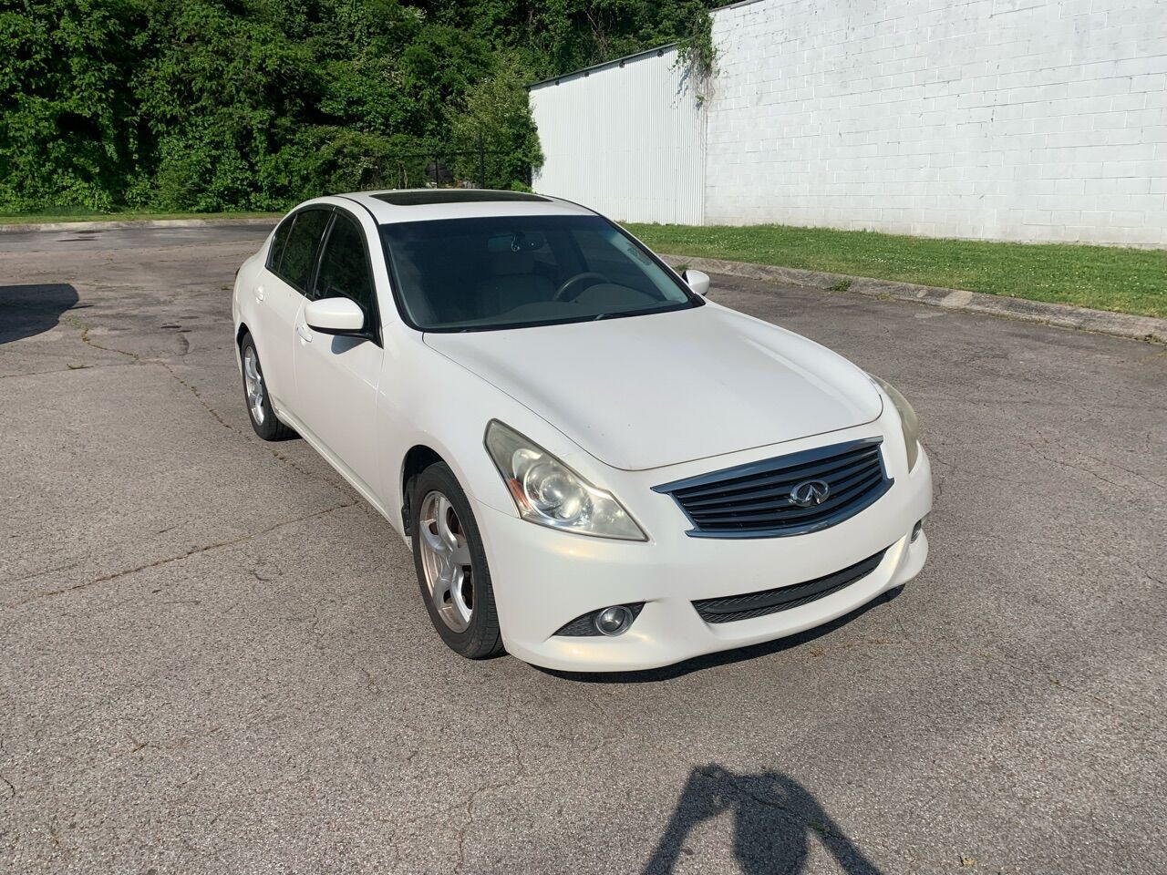 2011 INFINITI G25
