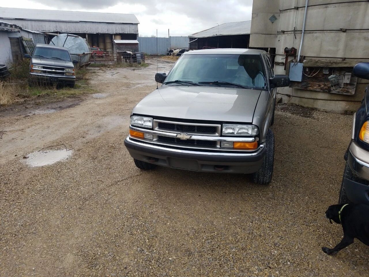 2002 CHEVROLET S-10 Pickup
