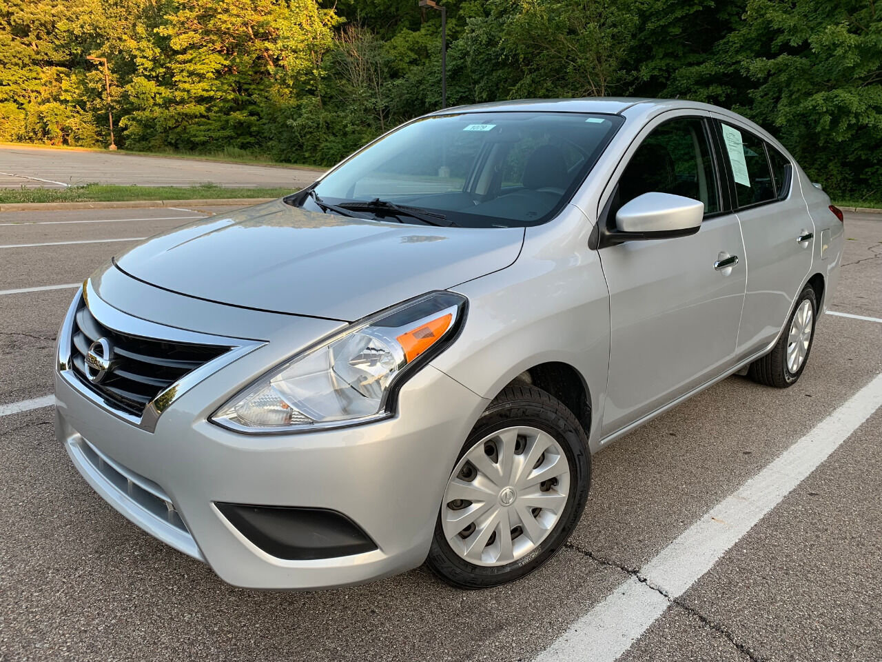 2017 NISSAN Versa