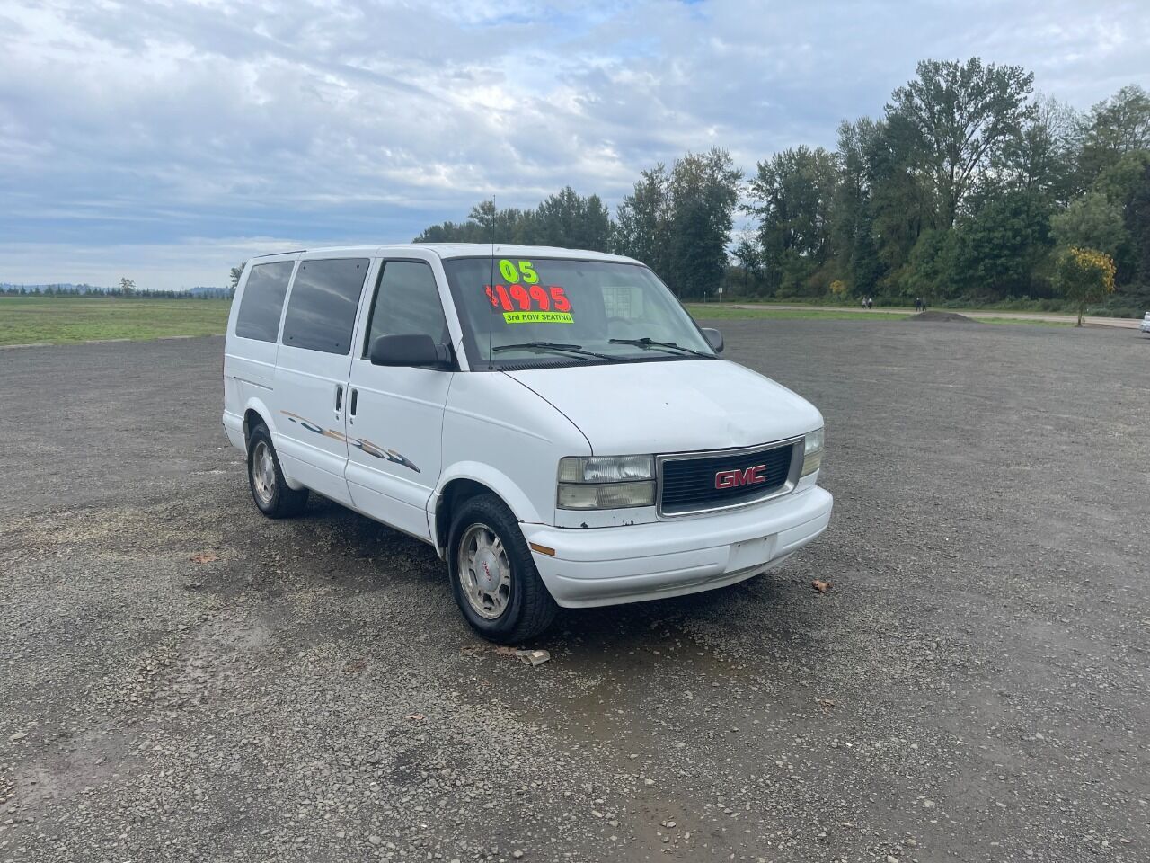 GMC Safari