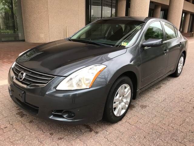 2010 NISSAN Altima