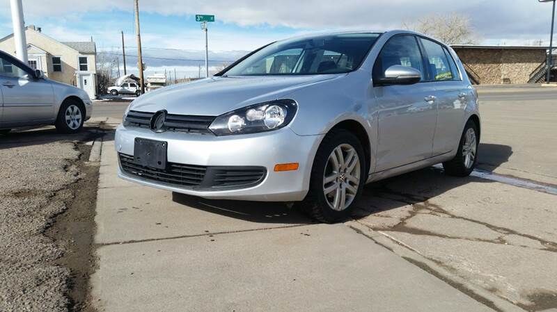 2011 VOLKSWAGEN Golf