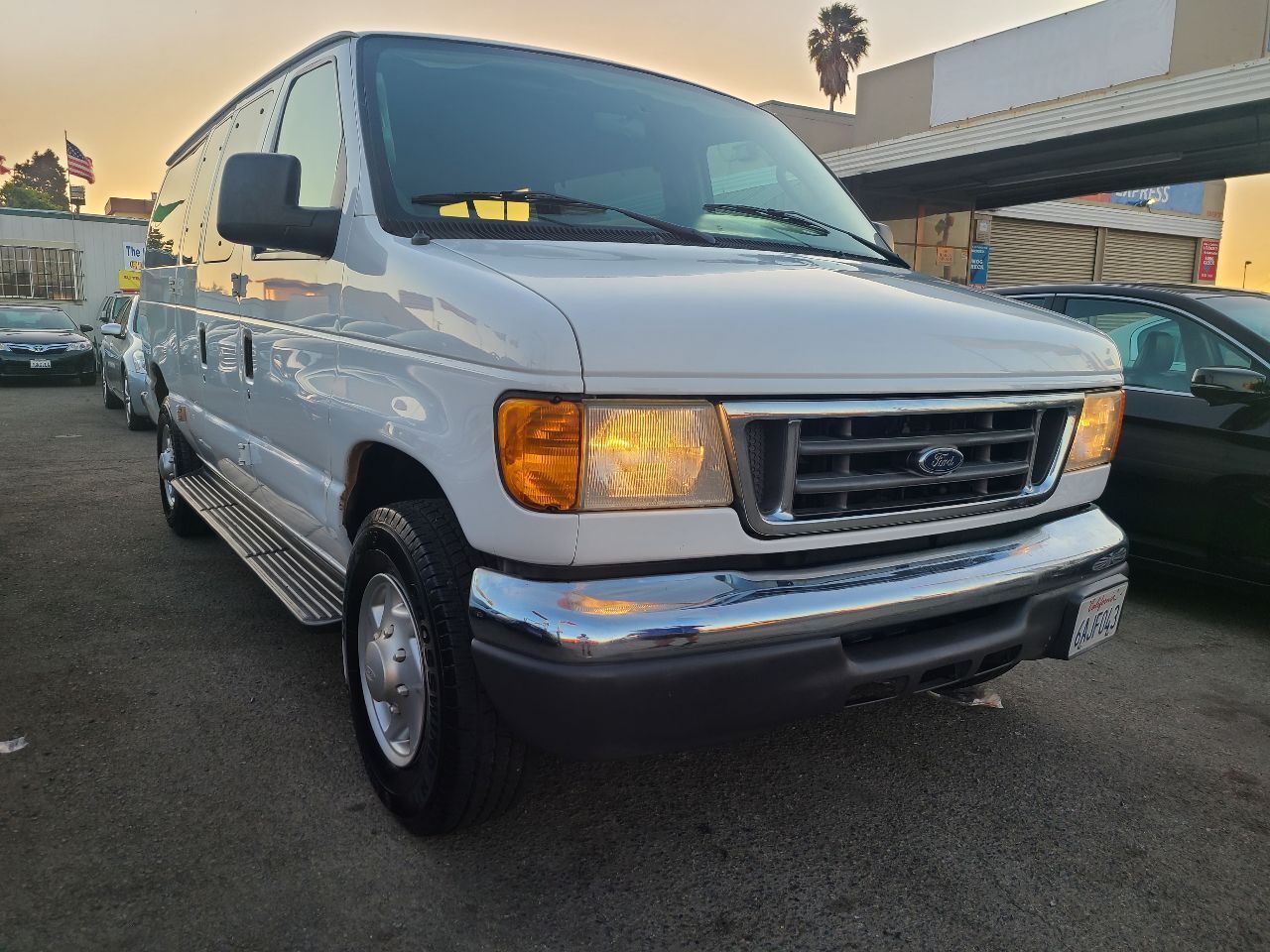 2006 FORD E-350