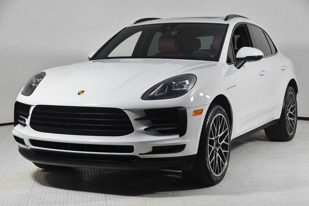 PORSCHE