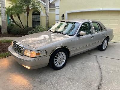 2011 MERCURY Grand Marquis