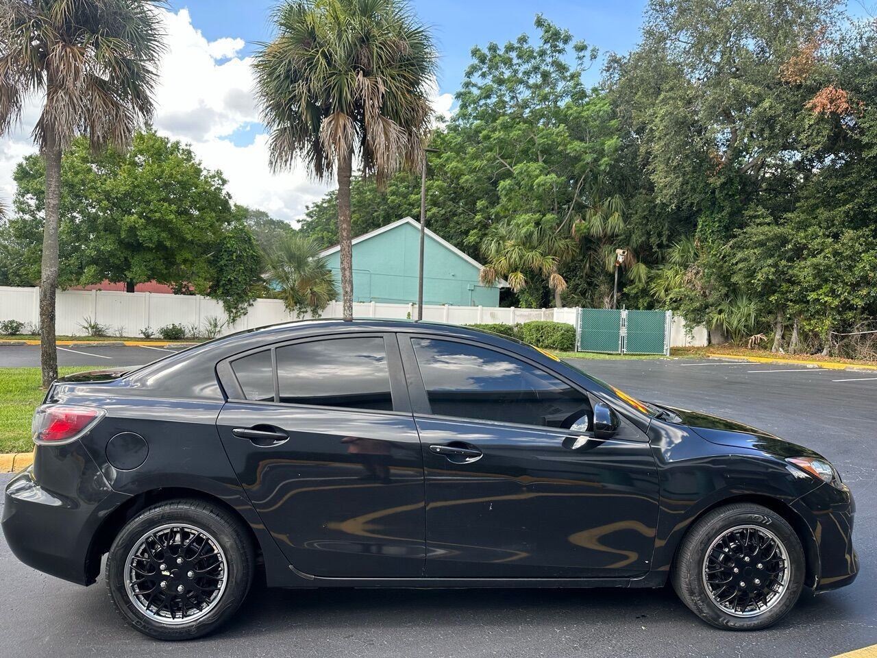 2013 MAZDA Mazda3