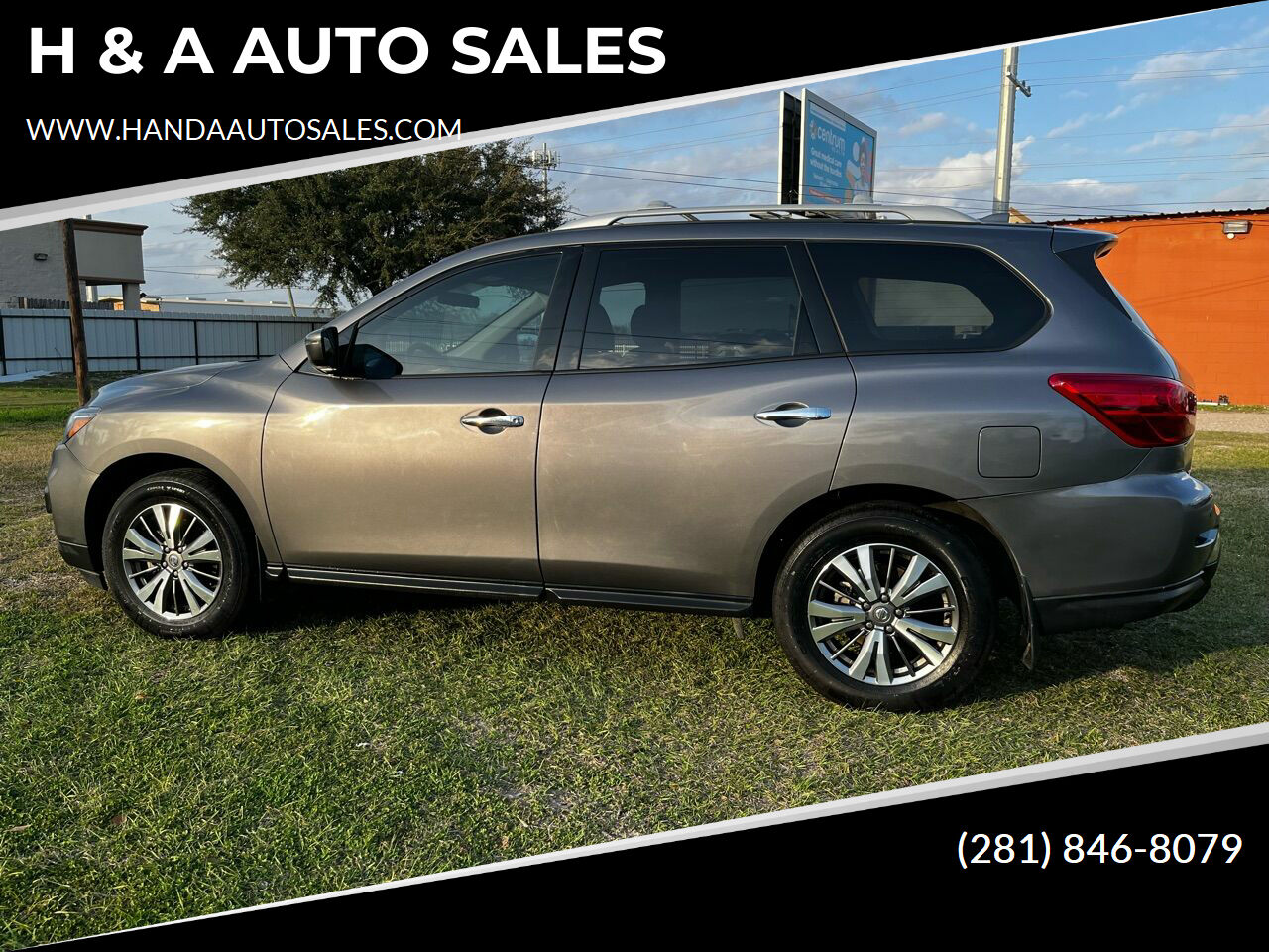 2019 NISSAN Pathfinder