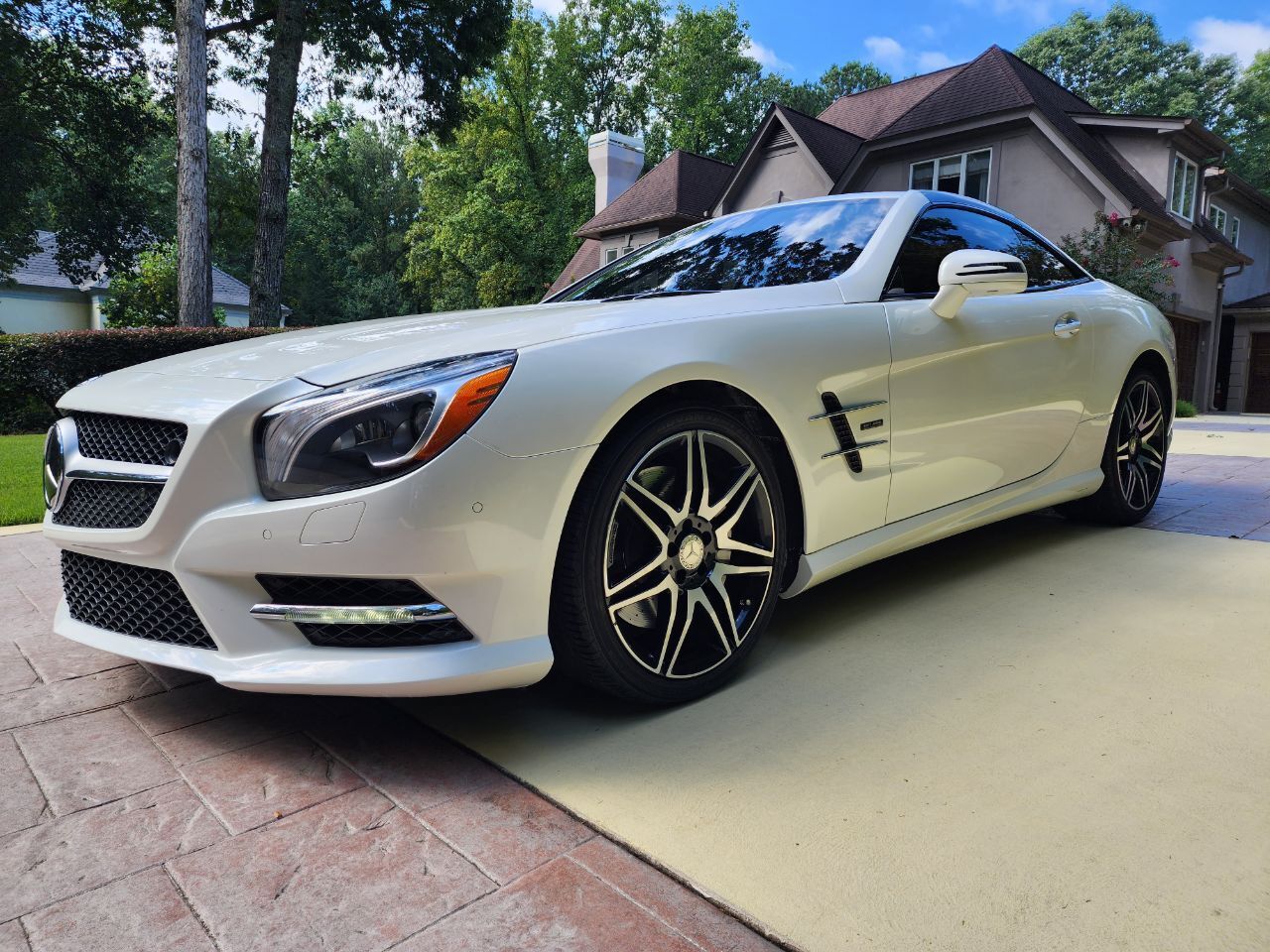 2015 MERCEDES-BENZ SL-Class