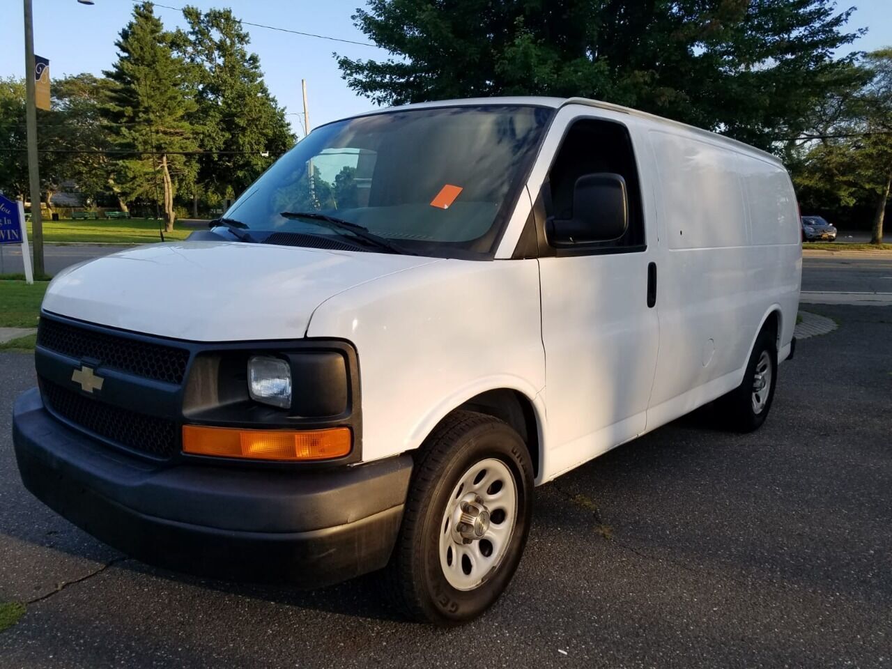 2010 CHEVROLET Express