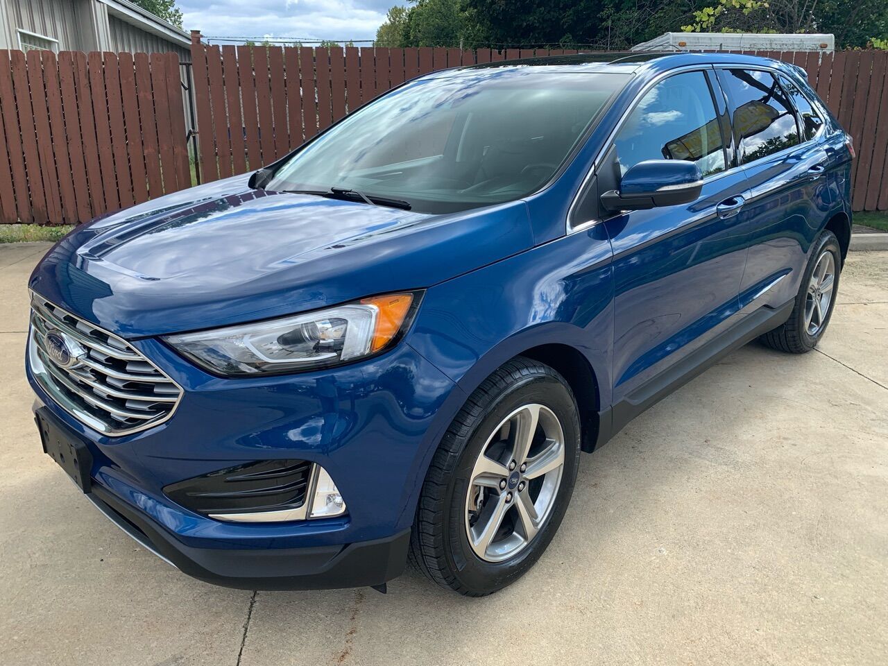 2020 FORD Edge