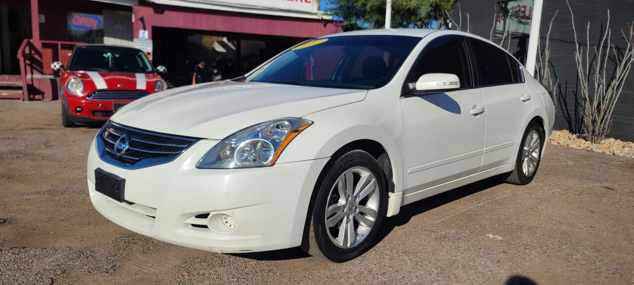 2012 NISSAN Altima