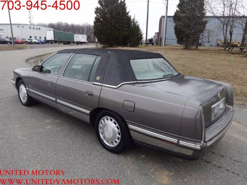1999 CADILLAC Deville