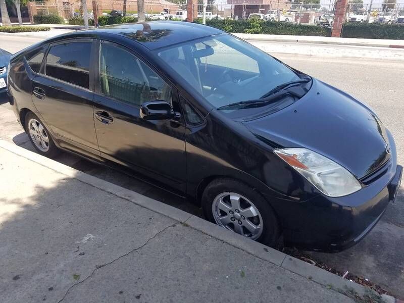 2004 TOYOTA PRIUS