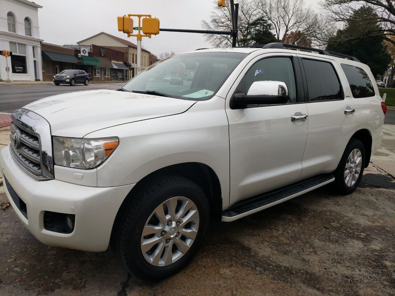 2012 TOYOTA Sequoia