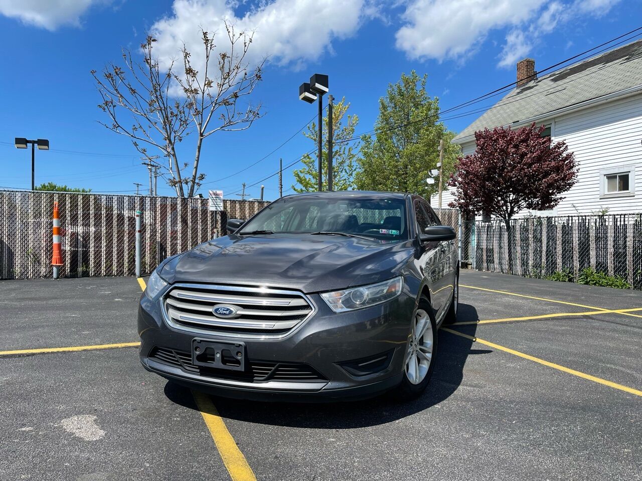 2015 FORD Taurus