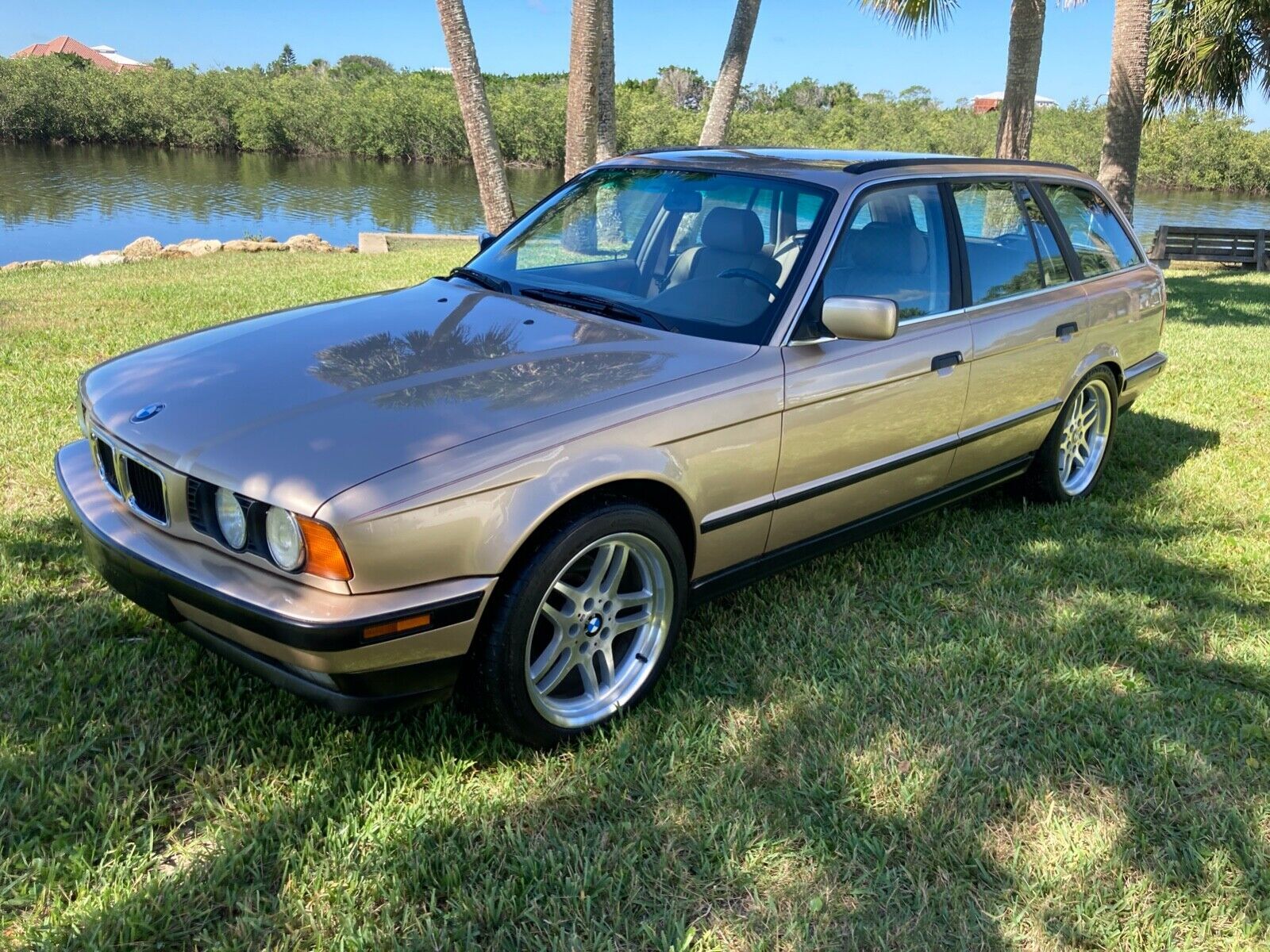 BMW 530iT