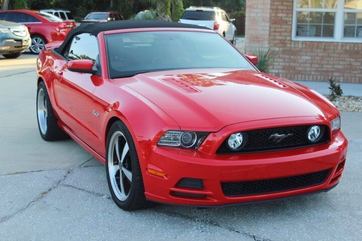 2013 FORD Mustang