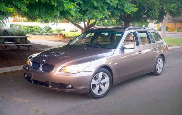 BMW 530xiT