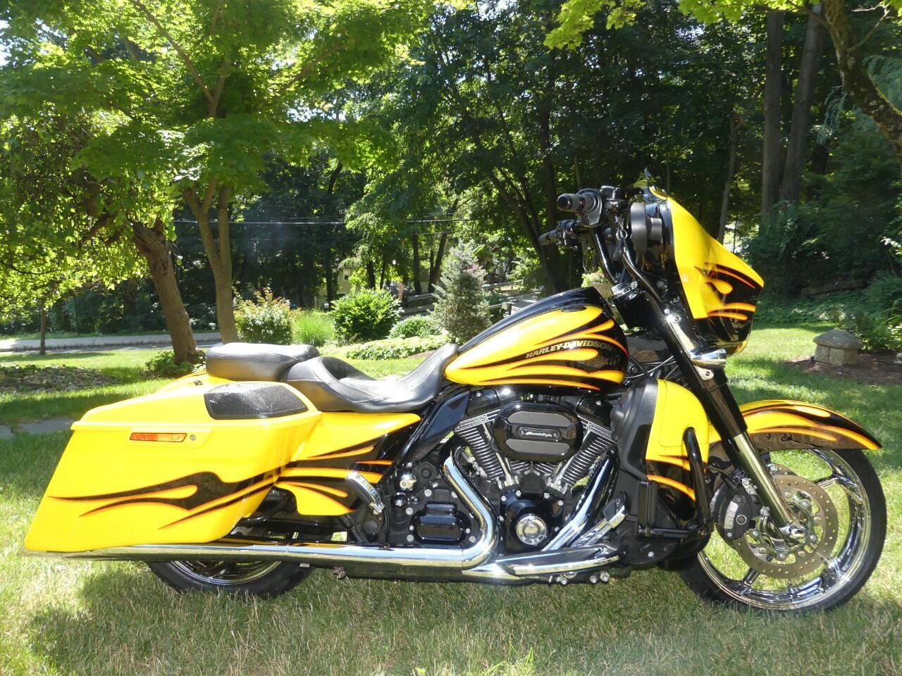 2015 HARLEY DAVIDSON CVO Street Glide Special