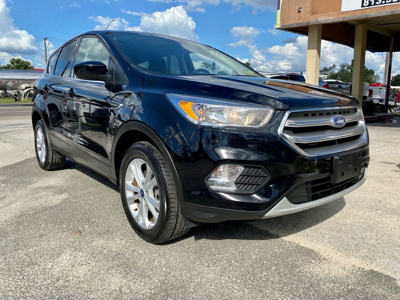 2017 FORD Escape